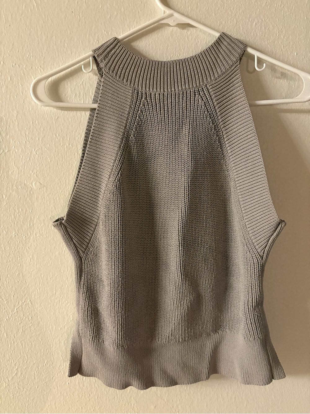 Wilfred Light Gray Ribbed Knit Tank - Picture 3 of 3